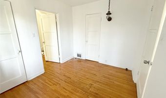 2174 Beachwood, Los Angeles, CA 90068