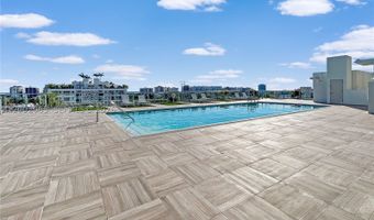 1025 92nd St 401, Bay Harbor Islands, FL 33154