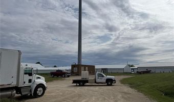301 Old Dubuque Rd, Anamosa, IA 52205