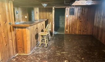 7208 Rosedale Blvd, Allen Park, MI 48101