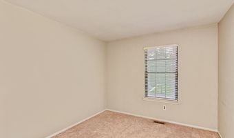 76 Bradford Ct, Aberdeen, NJ 07747