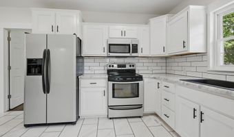 540 E 4th St, Baxter Springs, KS 66713