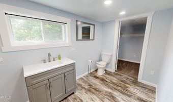 909 Broadway, Altoona, PA 16601