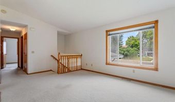 121 Brown Ave S, Annandale, MN 55302