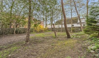 152 Church St, Belfast, ME 04915