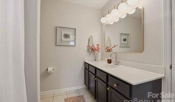 1514 Sylvia Ct, Charlotte, NC 28205