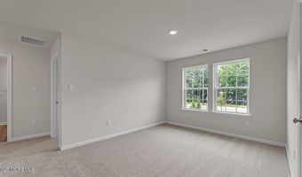 10 Dahlia Ct, Bayville, NJ 08721