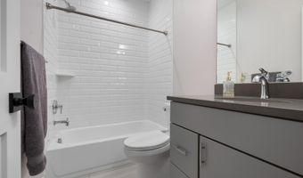 6405 WILMETT Rd, Bethesda, MD 20817