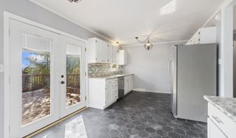 521 MONTCLAIR Dr, Cheyenne, WY 82009