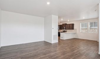 722 N SHAWNEE St, Aurora, CO 80018