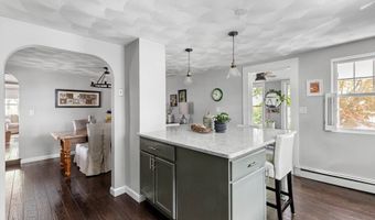 9 Elm Ct, Andover, MA 01810