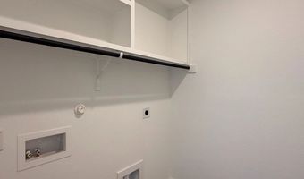 10911 Bop Ln, Adkins, TX 78101