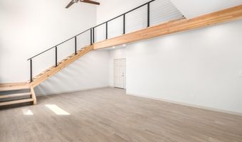 2085 N SUNSET Dr, Chandler, AZ 85225
