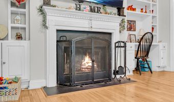 905 Daisy Ln, Athens, GA 30605