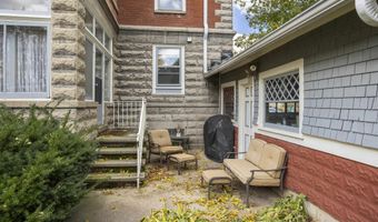 402 E NORTH St, Appleton, WI 54911