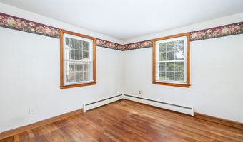 33 Debra Ln, Bristol, CT 06010