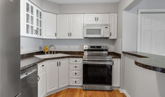 920 Hopkins Rd J, Amherst, NY 14221