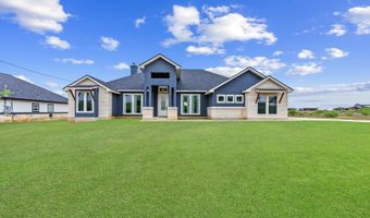 9991 Crow Ln, Adkins, TX 78101