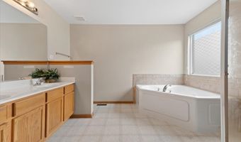 966 Forestview Way, Antioch, IL 60002