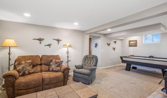 6517 County Rd 5 NW, Annandale, MN 55302