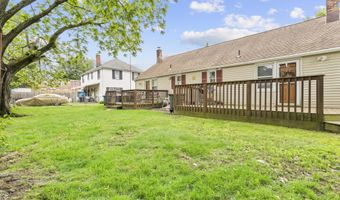 40 Wake St, Bridgeport, CT 06610