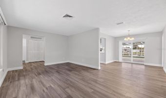 6305 COTTONWOOD Ln, Apollo Beach, FL 33572