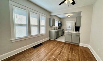 75 E Elm St, Alton, IL 62002