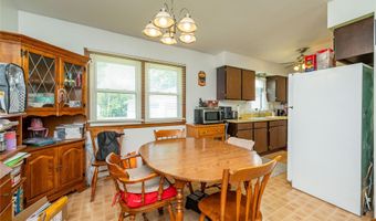 1107 4th St SW, Altoona, IA 50009