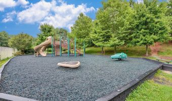 520 SAYRE Dr, Princeton, NJ 08540