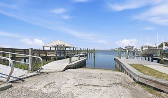 602 W Fort Macon Rd 131, Atlantic Beach, NC 28512
