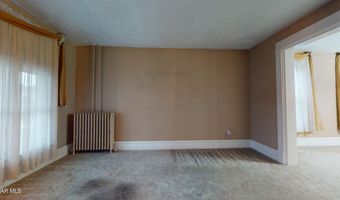 892 30th St, Altoona, PA 16601