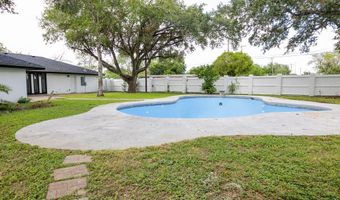 1101 Lillian St, Alice, TX 78332