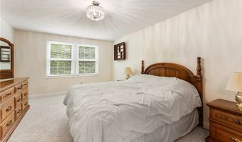 3827 Nautilus Trl, Aurora, OH 44202