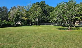5902 WOODCLIFF St, Albany, GA 31721