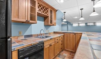 1525 Carriage Bridge Trl, Ballwin, MO 63021