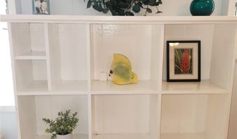 327 Hualani St B, Kailua, HI 96734
