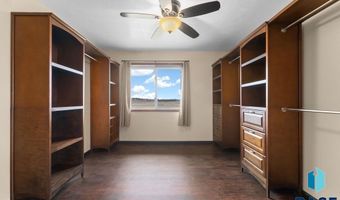 1600 E Liberty Cir, Brandon, SD 57005