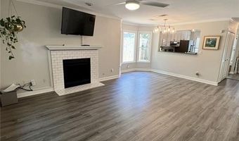 1102 Defoors Lndg NW, Atlanta, GA 30318