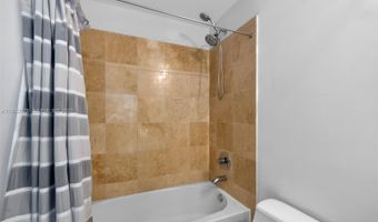 3330 NE 190th St 1519, Aventura, FL 33180