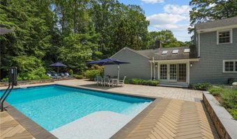 75 Walnut Dr, East Greenwich, RI 02818
