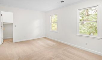 5165 Wellshire Pl, Atlanta, GA 30338