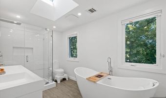 98 Prescott St, Demarest, NJ 07627