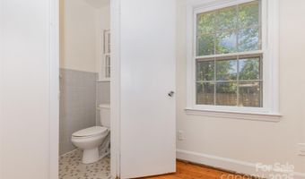 1519 Briarfield Dr, Charlotte, NC 28205