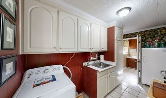 402 Park St, Ashford, AL 36312