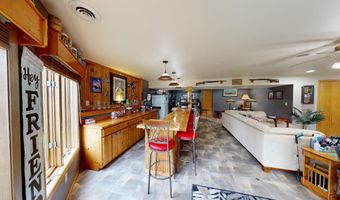 1906 Greenwood Dr, Albert Lea, MN 56007