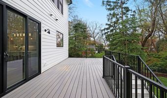 8525 RALEIGH Ave, Annandale, VA 22003