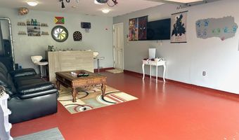 124 Cranberry Dr, Blakeslee, PA 18610