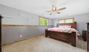 1210 E Rolling Hills Dr, Augusta, KS 67010