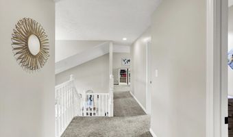 7589 Fox Tail Cir, Avon, IN 46123