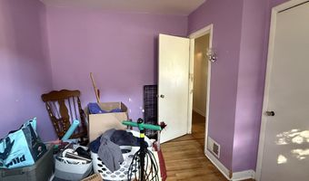 20 Tracy Dr, Burlington, VT 05408